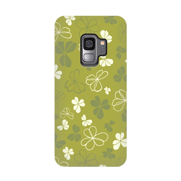 Galaxy S9 StrongFit Lucky Clover in Green and White by Paula Ohreen