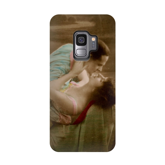 Galaxy S9 StrongFit Old Postcard Kissing Couple by Andrea Haase
