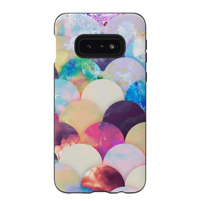 Galaxy S10e StrongFit Painted colorful clouds seashell balloons pattern by Oana 
